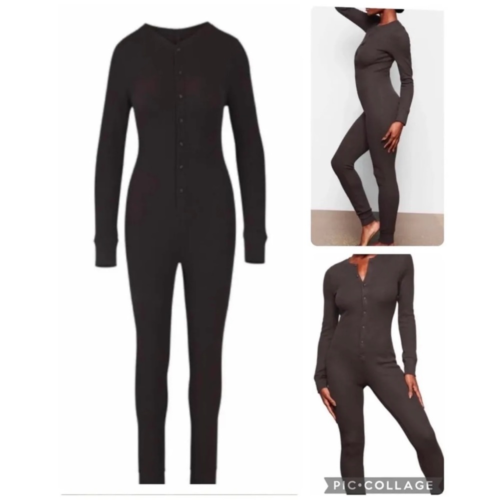 SKIMS Size XL Waffle Knit Onesie Brown Dark Chocolate sleep Jumpsuit NWT